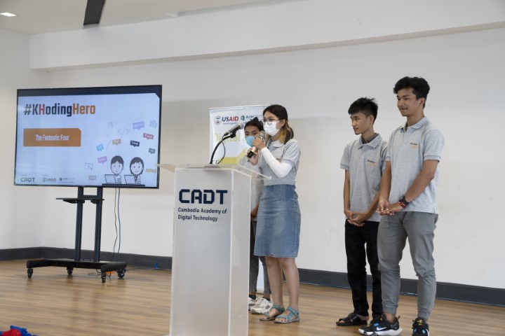 KHoding Hero AIM TO INSPIRE YOUNG STUDENTS AT RURAL AREA TO BECOME DIGITAL INNOVATOR
